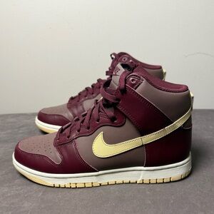 women's Nike Dunk High "Plum Eclipse" sneakers size 8 Maroon Vanilla New